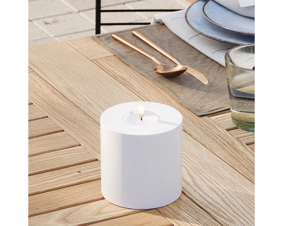 Deluxe Homeart LED-Kerze Outdoor 10 cm Weiß Fernbedienbar Dimmbar