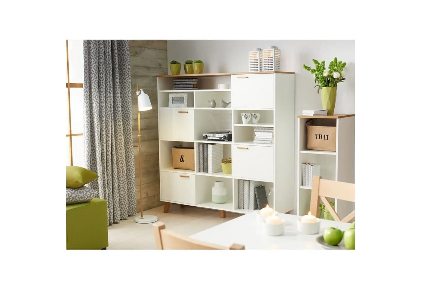 KONSIMO® Bücherregal FRISK 8 Böden 4 Türen Skandinavisch - Bild 3