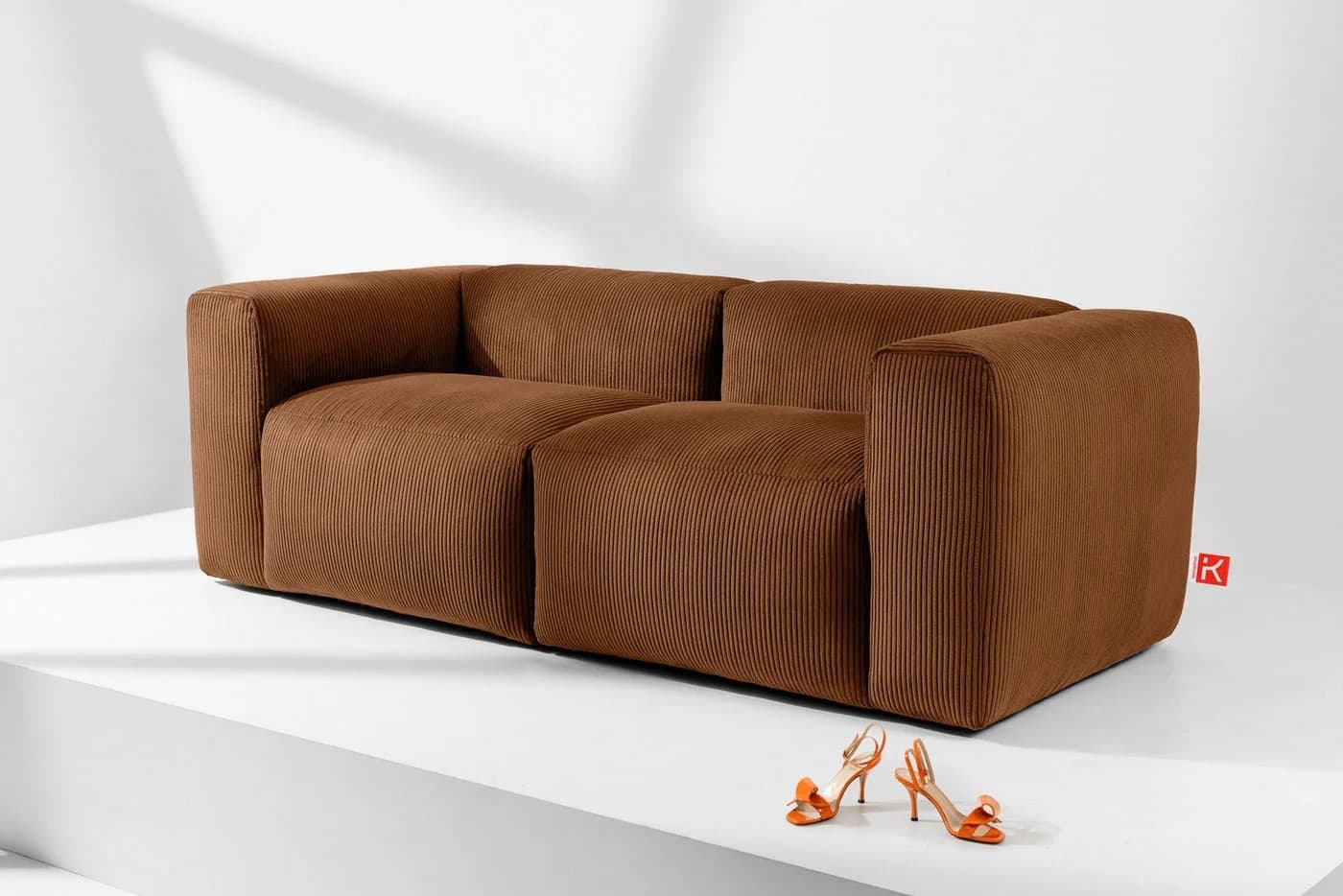 KONSIMO BUFFO 3-Sitzer Sofa Rot CORD-STOFF Modern - Bild 2