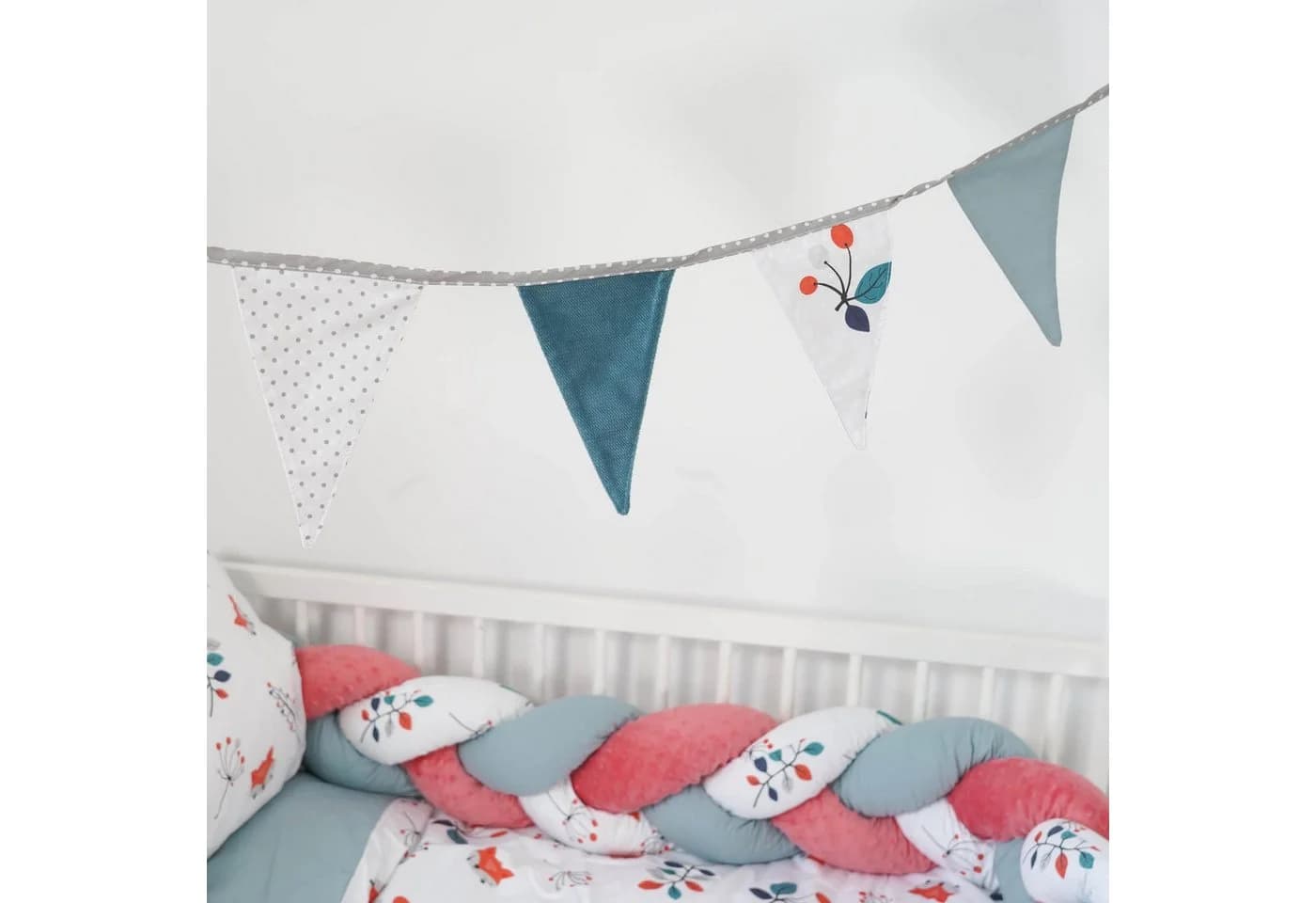Totsy Baby Wimpelkette Kinderzimmer Deko – Beidseitige Stoffgirlande - Bild 5
