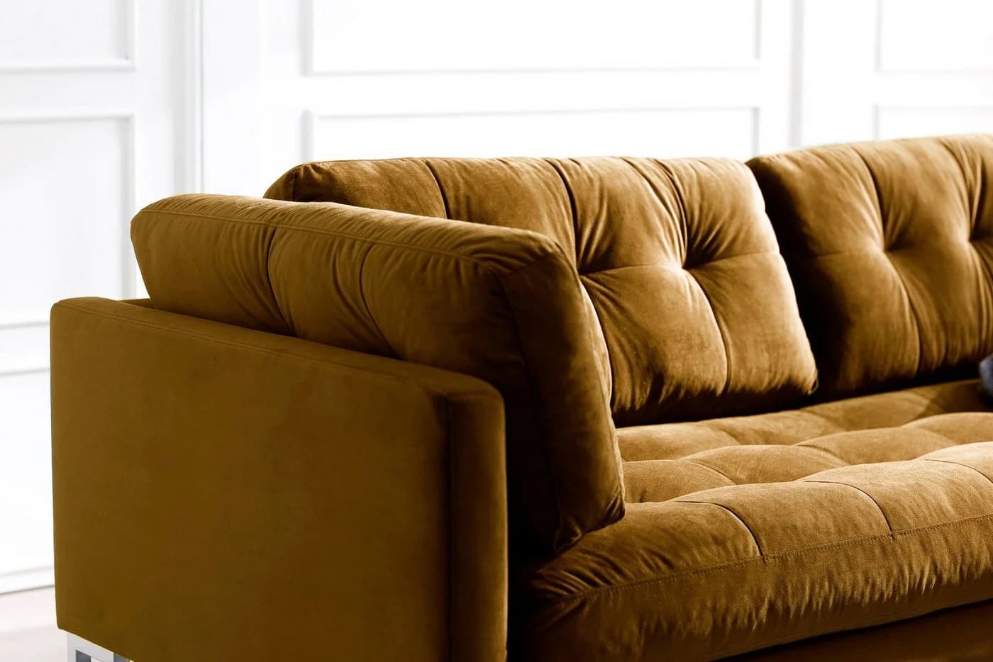TRENDS BY HG Landau 2-Sitzer Sofa Braun Metallfüße - Bild 4