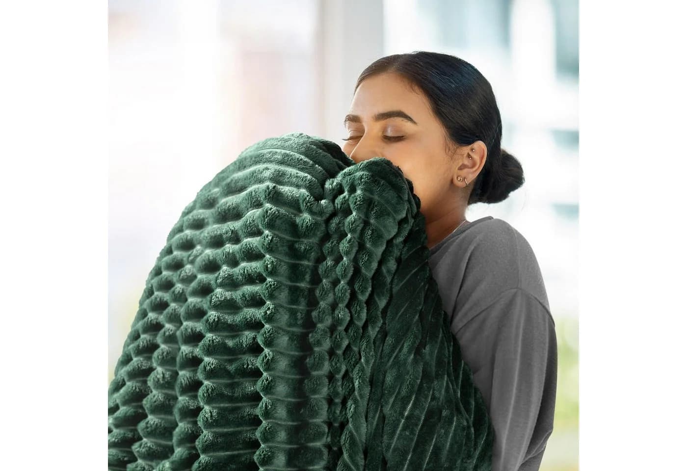 Design91 Wohndecke SOFT Streifen Steppung Dunkelgrün Polyester