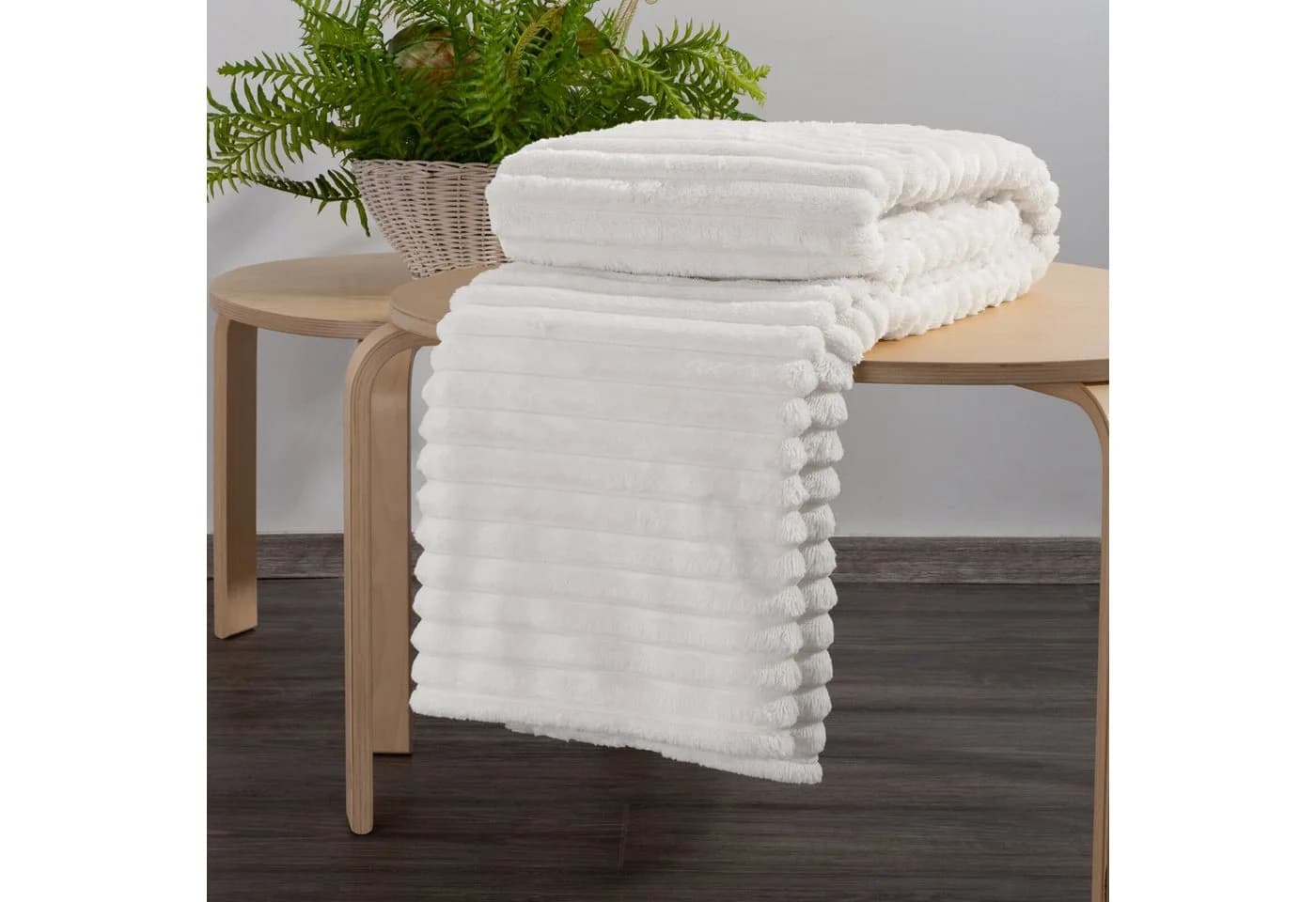 Design91 Wohndecke SOFT Streifen Muster Polyester Weiß - Bild 5