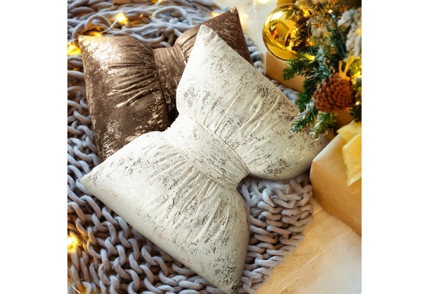 Eurofirany Dekokissen Samt Schleife Braun/Gold 45x55 cm