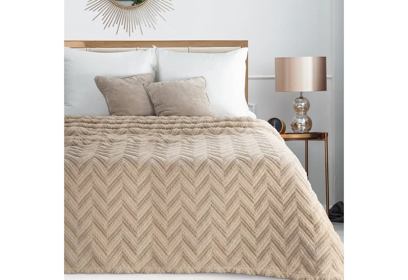 Design91 Wohndecke HYGGE Kuscheldecke Beige Mikrofaser 340 GSM - Bild 2