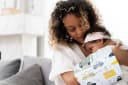 Amilian Stillkissen - Kleines Armkissen für Baby & Stillen Bild 5