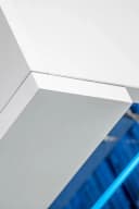 komodee Wandhängeschrank TIVOLI Offene Vitrine Beige/Schwarz Bild 4