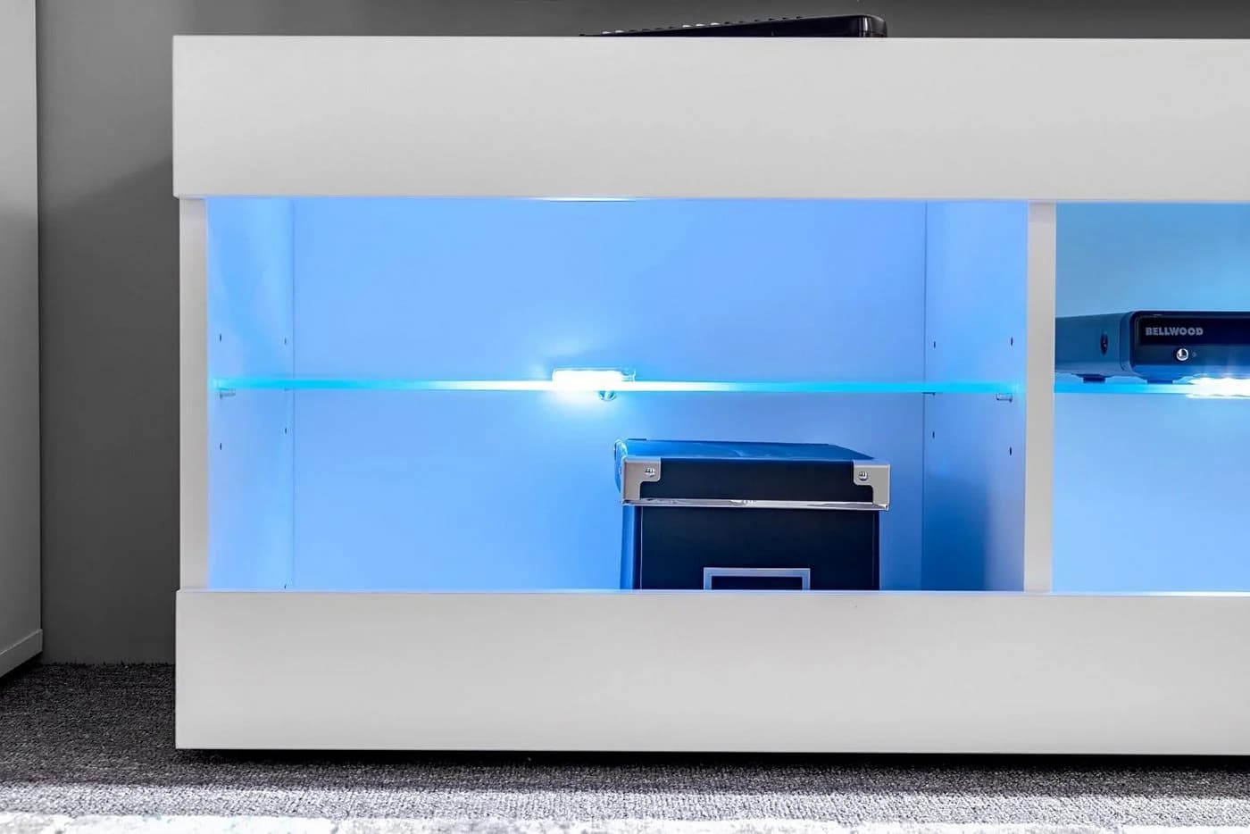 komodee Wandhängeschrank TIVOLI Offene Vitrine Beige/Schwarz - Bild 5