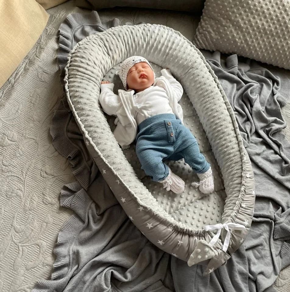 Loolay Bettnestchen MINKY/ Baumwolle Babykokon Grau Sterne - Bild 4