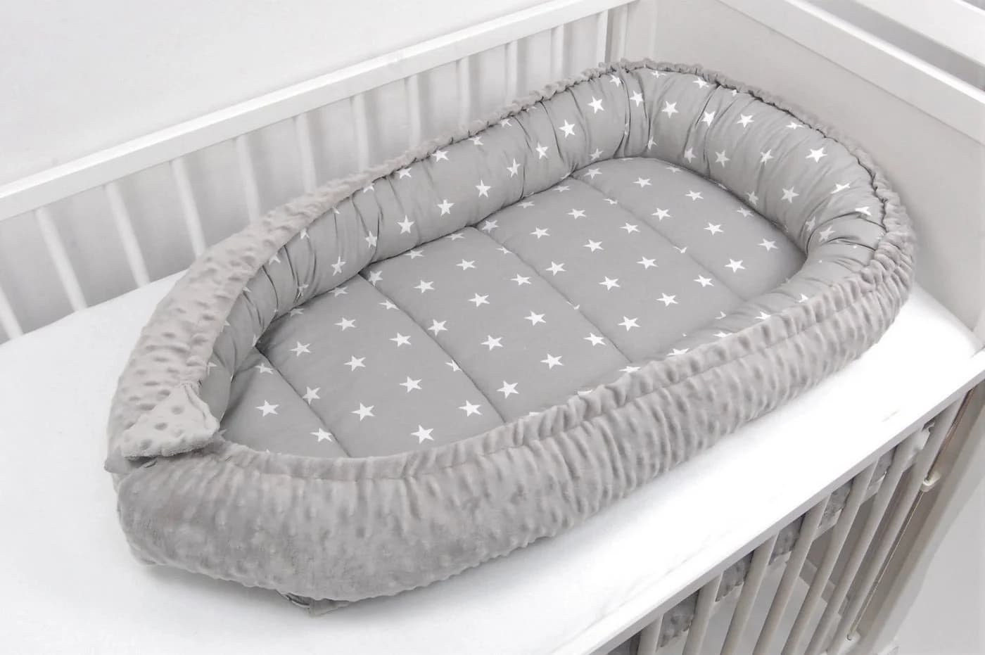 Loolay Bettnestchen MINKY/ Baumwolle Babykokon Grau Sterne - Bild 5