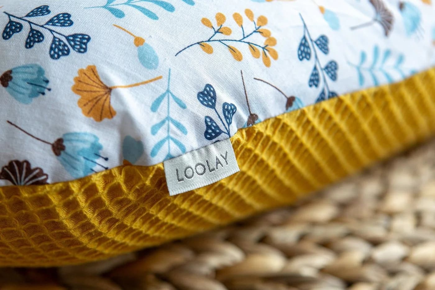 Loolay Seitenschläferkissen Waffelpique Türkis/Gelb Blumenwiese - Bild 3