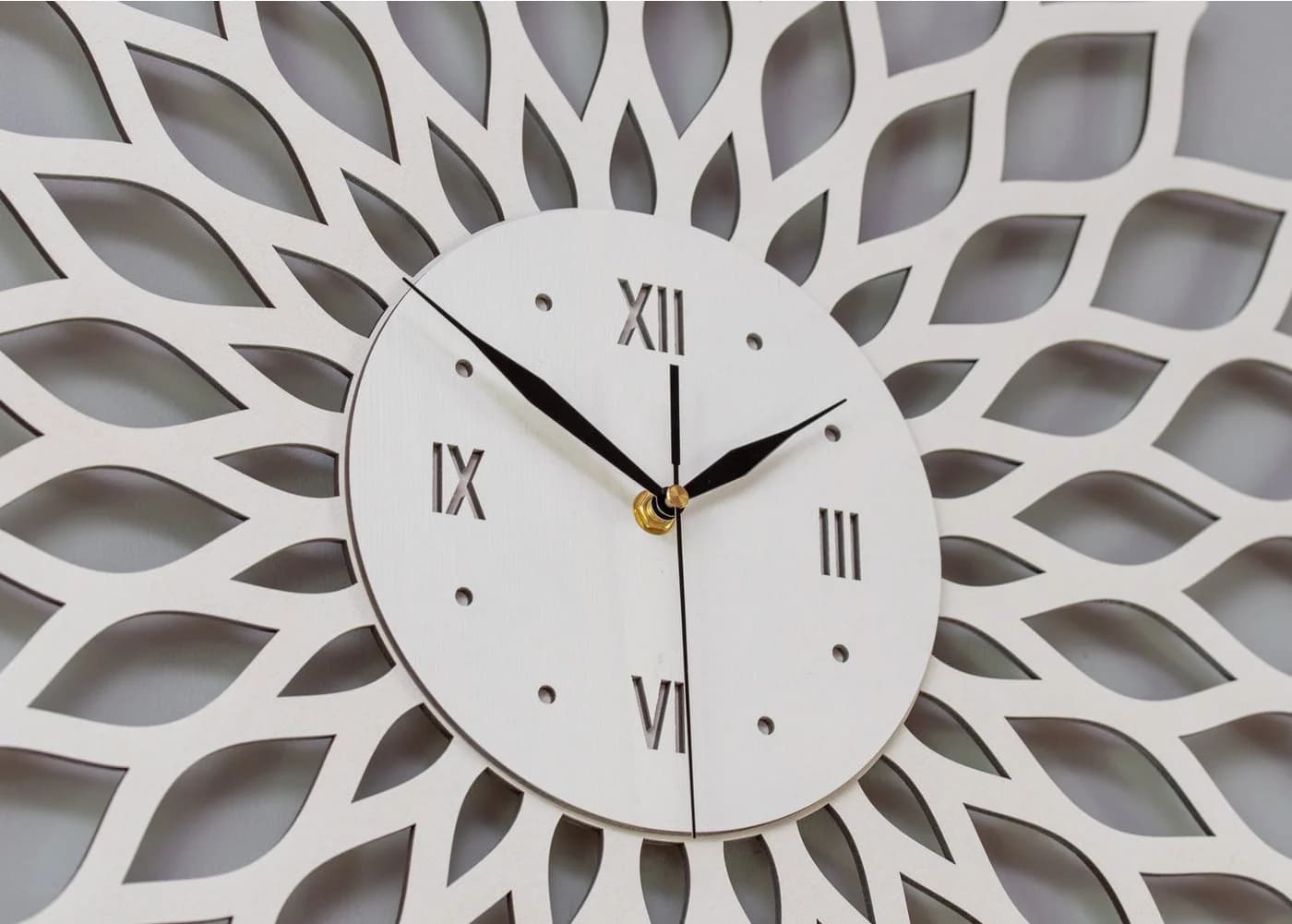 ORNAMENTI Wanduhr Sunburst Sonne Modern Holz