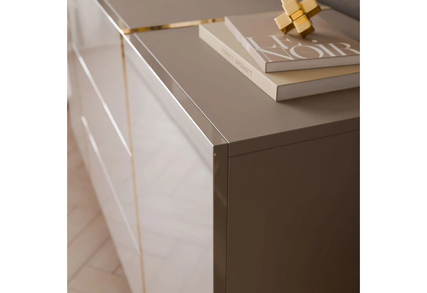 Lookway Kommode ONYX Kaschmir Hochglanz mit goldenen Beinen - Bild 5