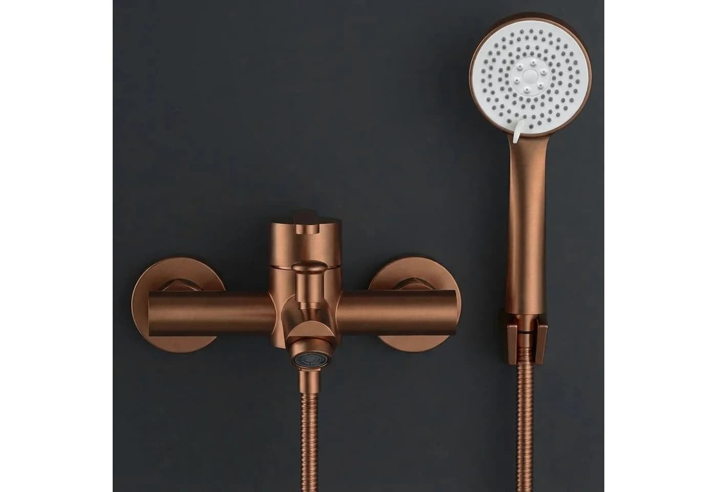 wohnwerk.idee Wannenarmatur Ontario Einhebelmischer mit Handbrause Gold Matt - Bild 4