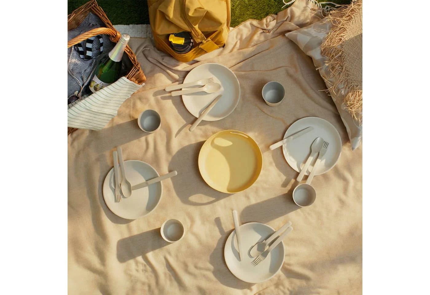 IKEA MARULK Picknick-Set 21-teilig Beige Campinggeschirr - Bild 4