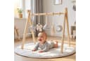 LuMali Baby Gym Spielbogen aus Naturholz Kiefer mit 5 sensorischen Anhängern Bild 1