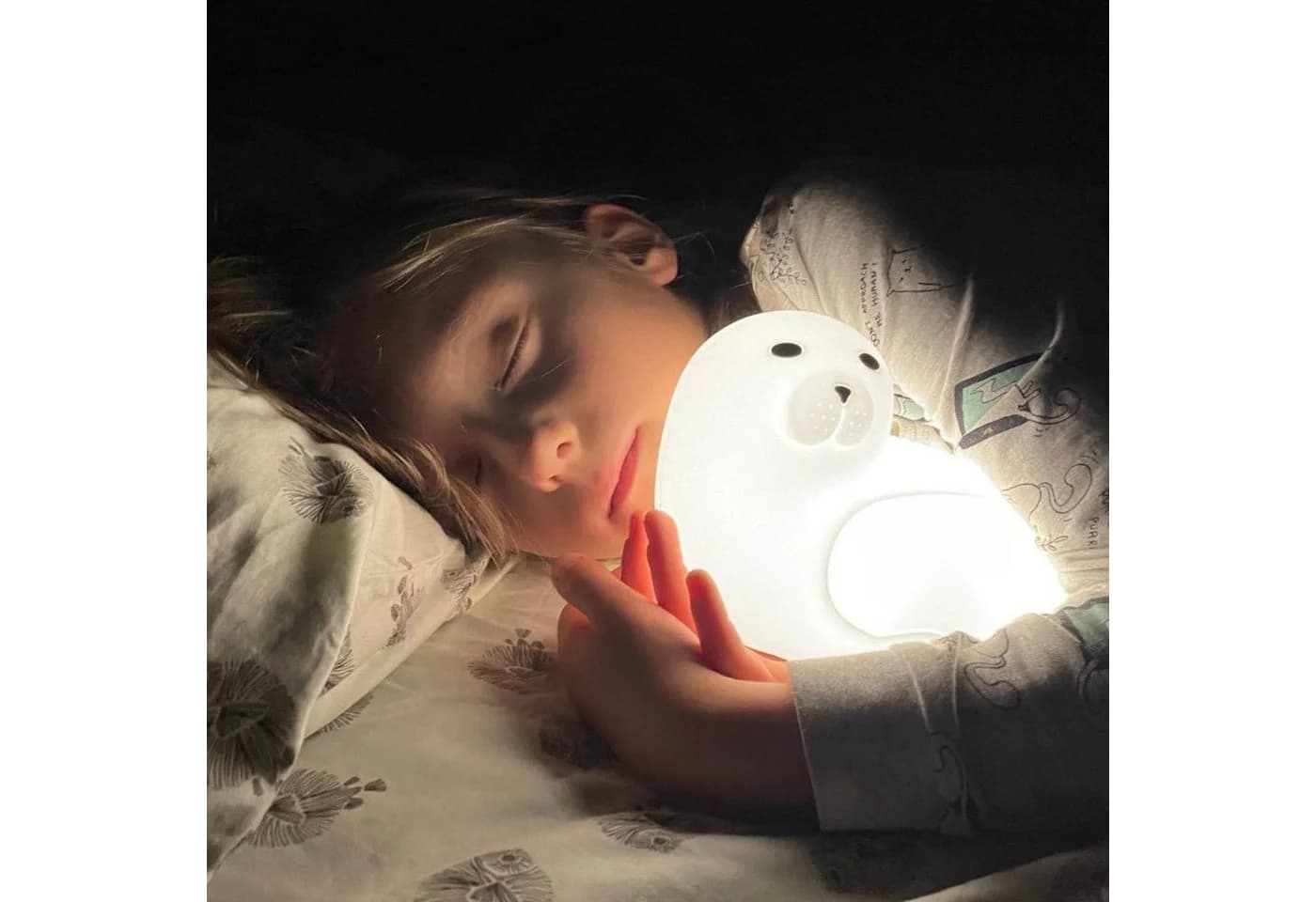 Rabbit & Friends LED Nachtlicht Robbe Silikon mit Fernbedienung - Bild 4