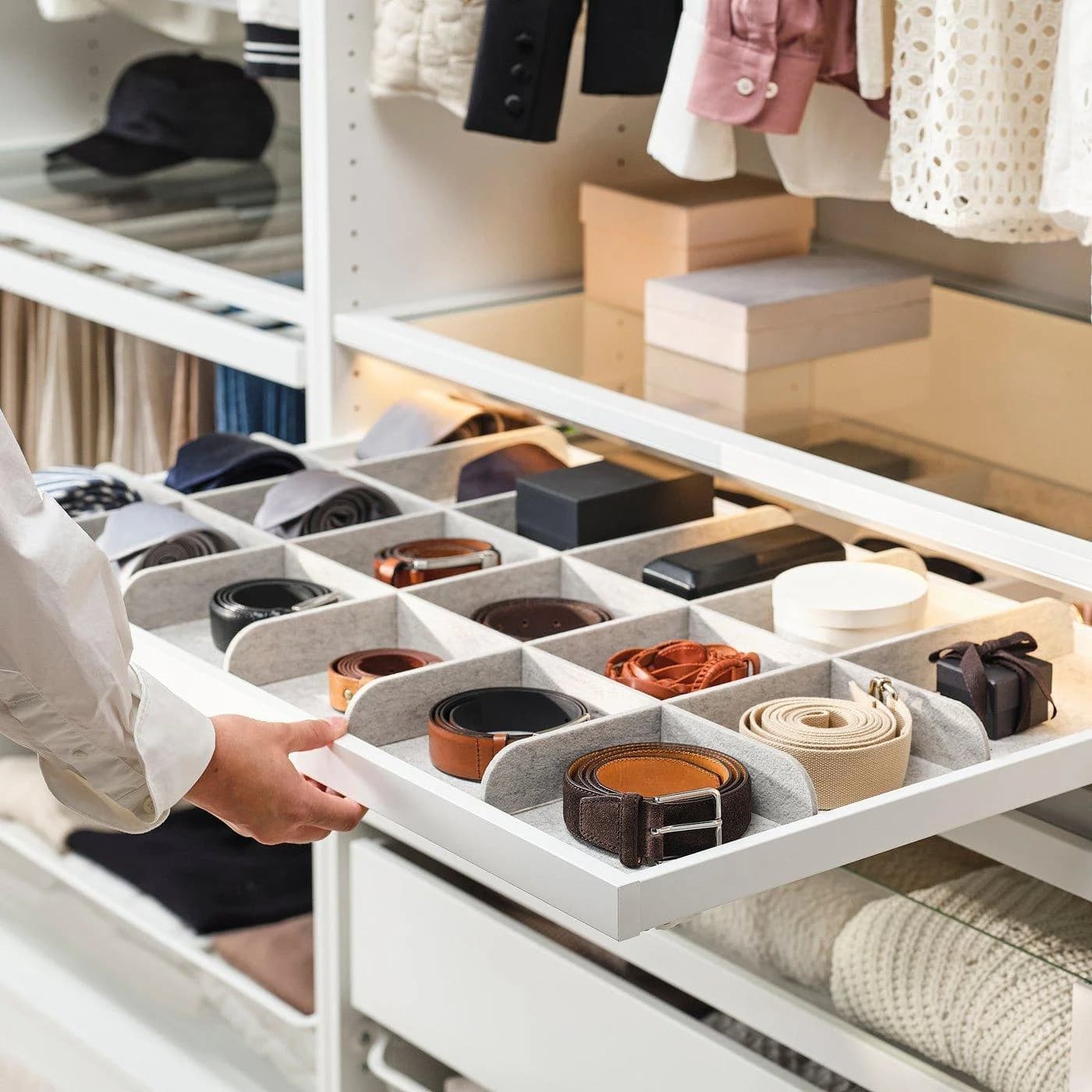 IKEA KOMPLEMENT Ausziehboden mit Trennsteg Weiß Hellgrau