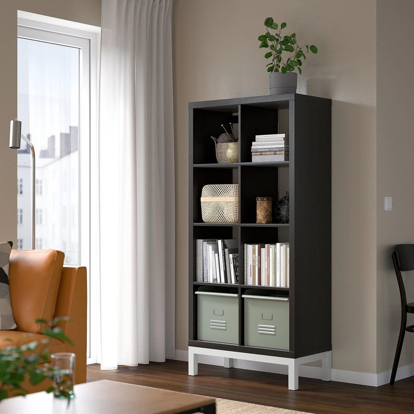 IKEA KALLAX Regal mit Untergestell Dunkelbraun/Weiß