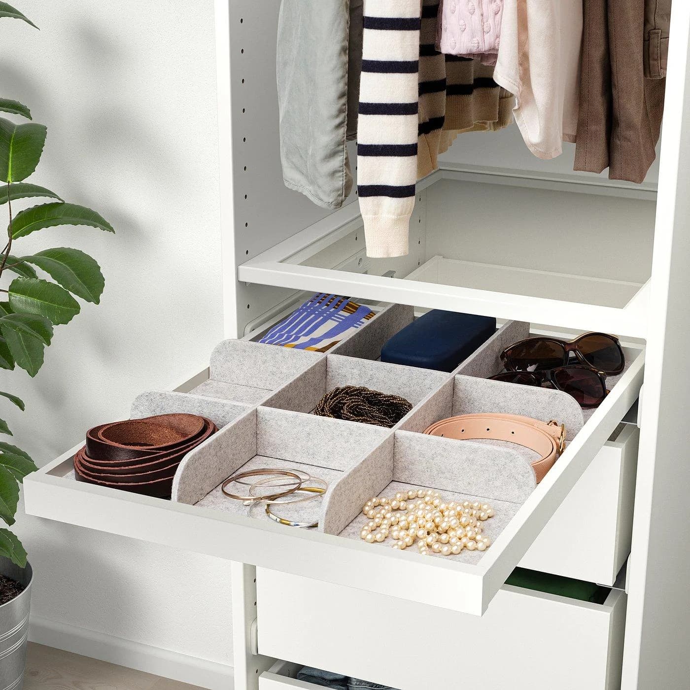IKEA KOMPLEMENT Ausziehboden mit Trennsteg Hellgrau/Weiß