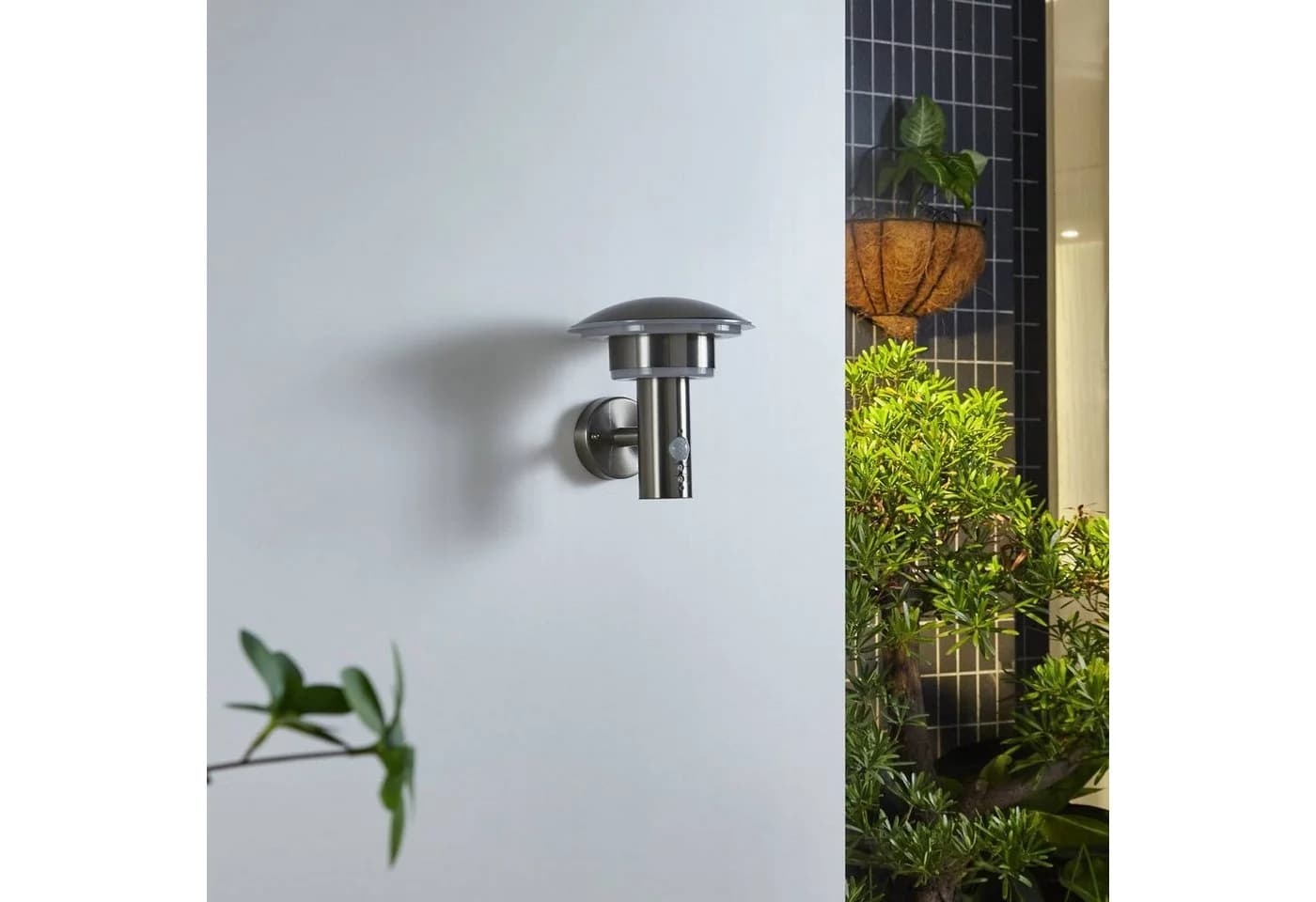 Lindby LED-Außenwandleuchte Lillie, 1 x 9 W LED, warmweiß, Präsenzmelder - Bild 3