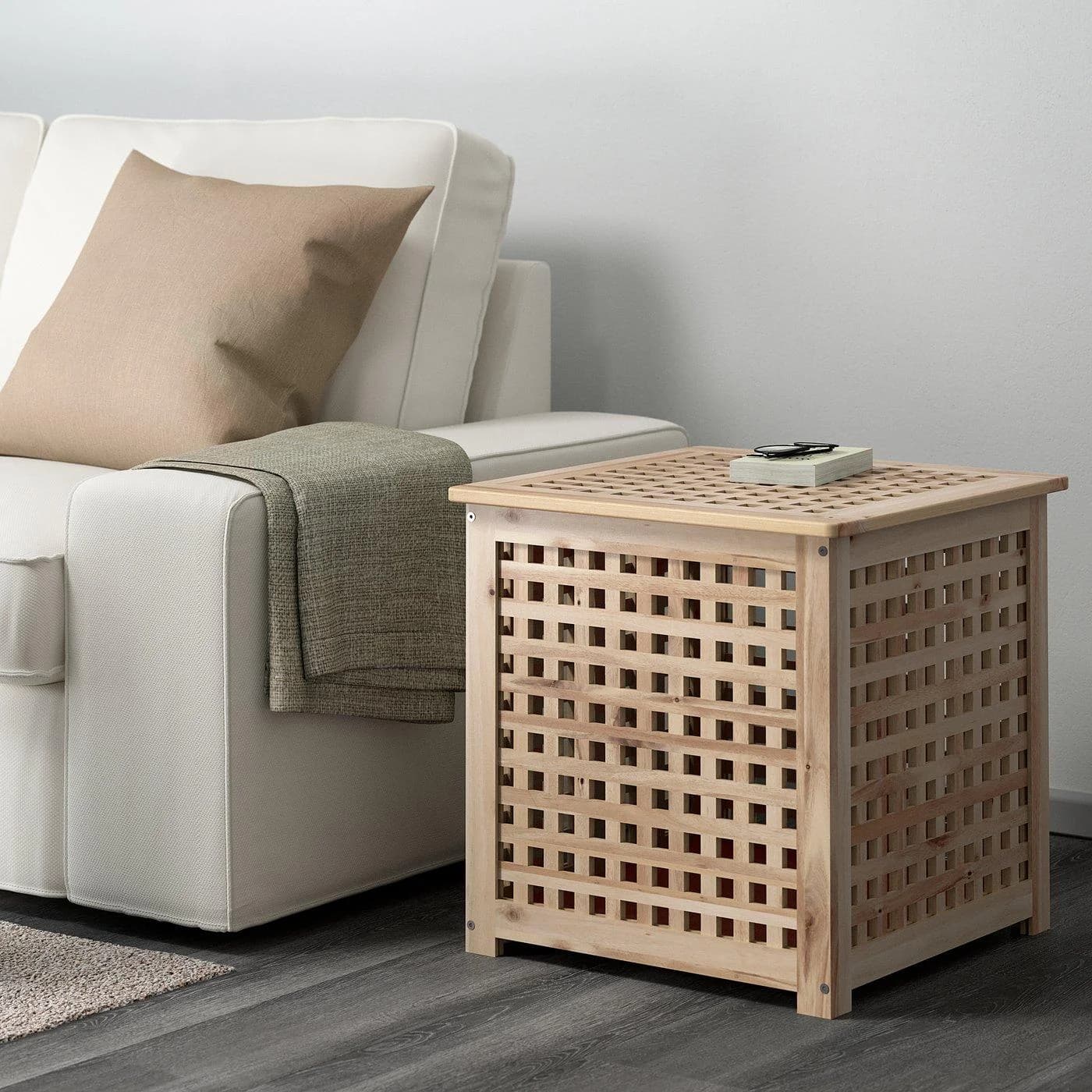 IKEA HOL Beistelltisch Massivholz mit Staufach