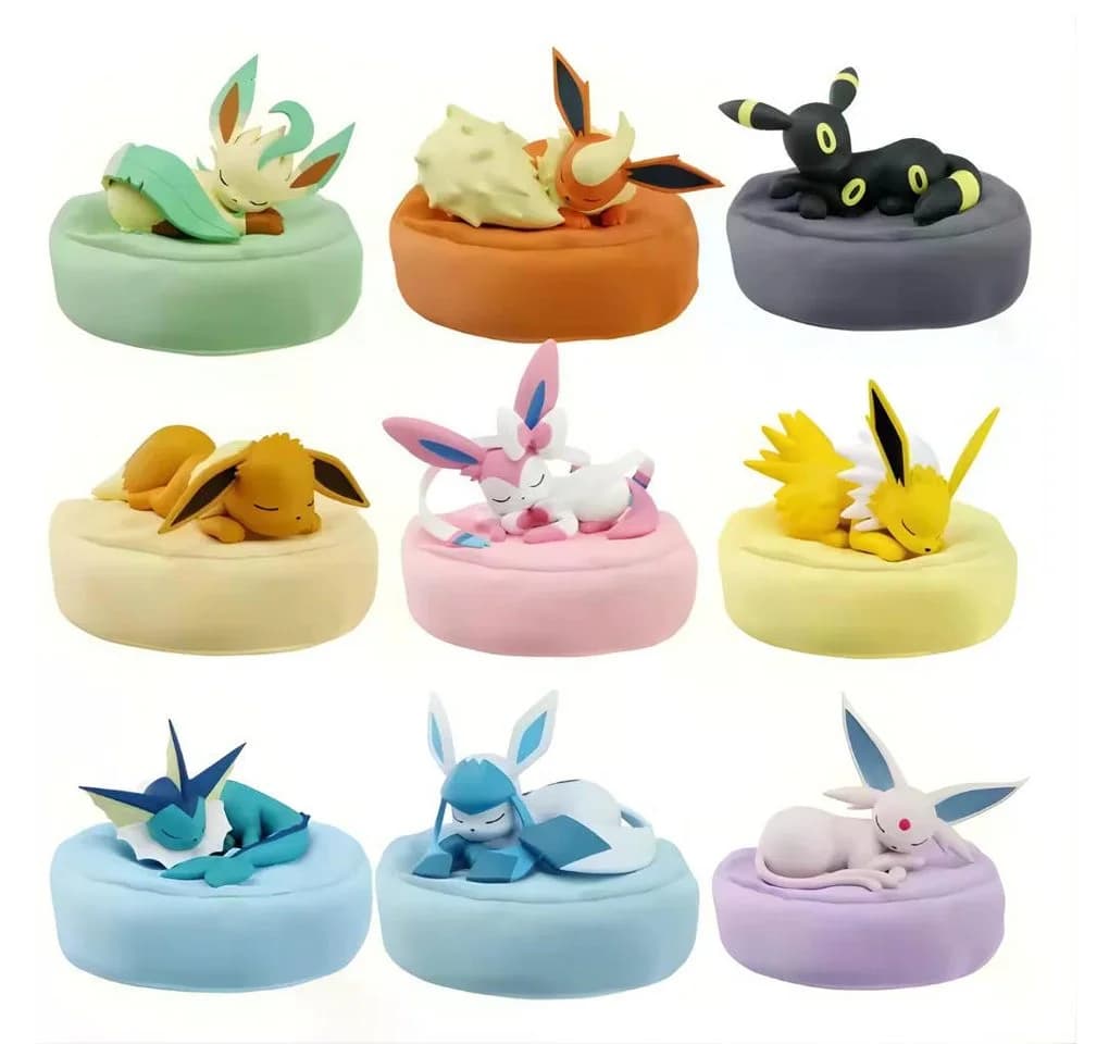 The Pokémon Company Sammelfigur Eeveelutions Sleeping Blind Box