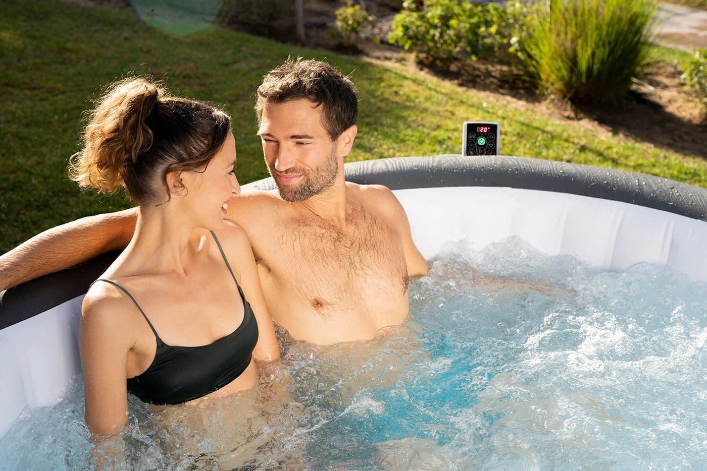 Bestway LAY-Z-SPA Mauritius AirJet Whirlpool Grau App-Steuerung - Bild 5