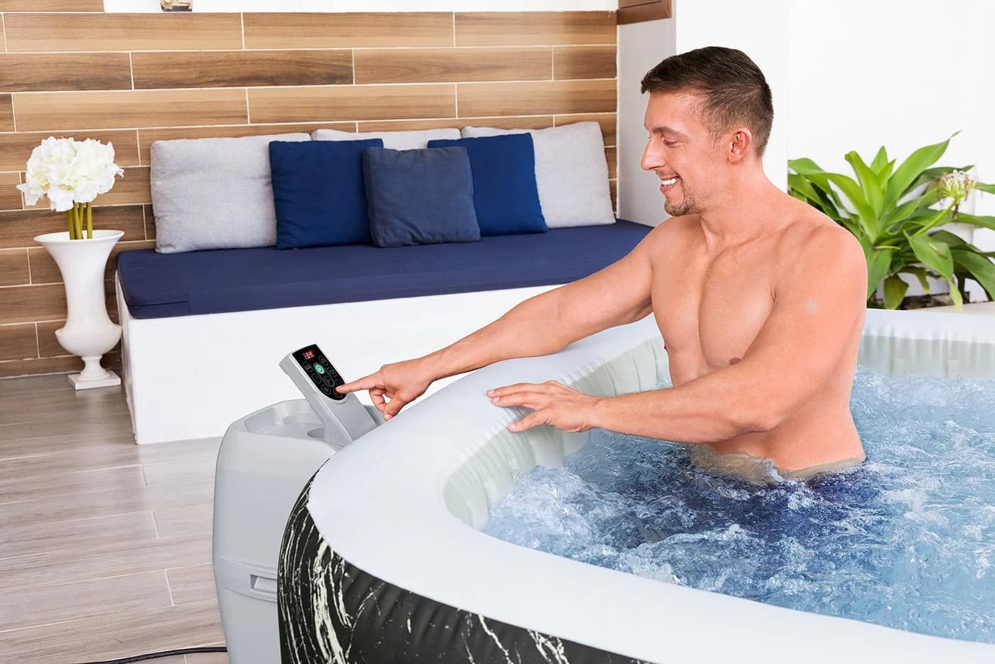 Bestway LAY-Z-SPA Hollywood AirJet Whirlpool mit LED-Beleuchtung - Bild 3