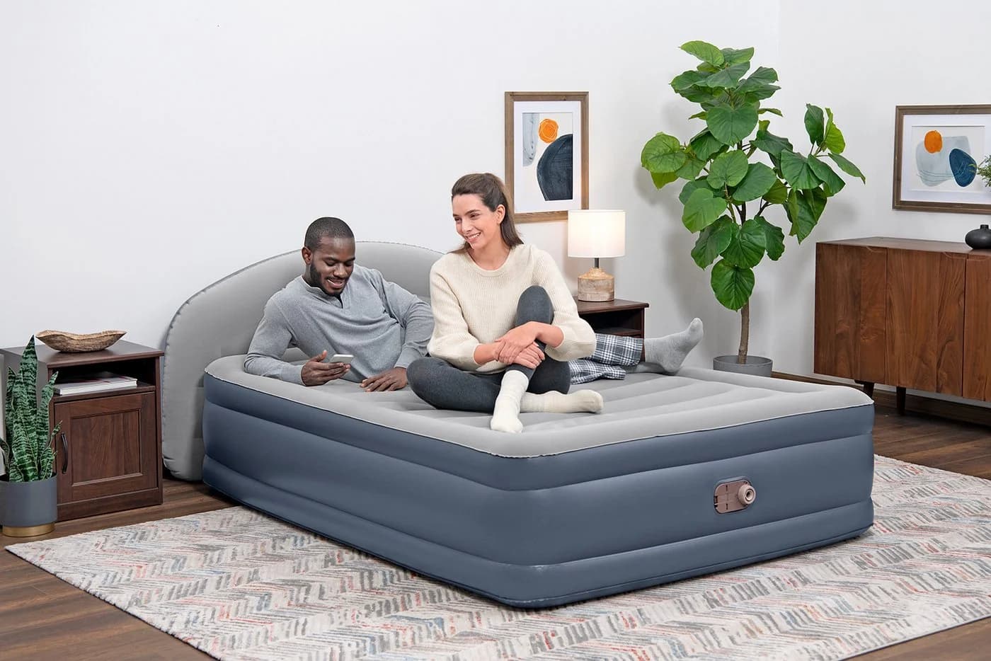Bestway Luftbett TriTech mit Elektropumpe & Kopfteil Grau