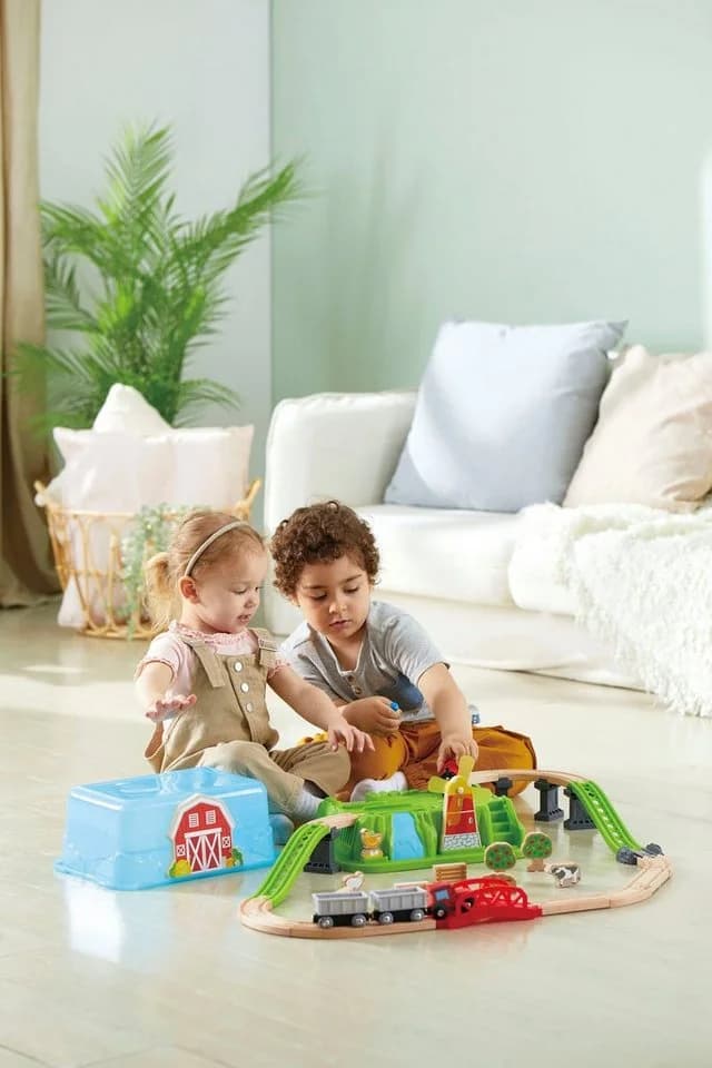 HAPE Spielzeug-Eisenbahn Stadtbahn Bunt mit Schienen und Zubehör - Bild 5