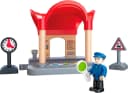 Hape Spielzeugeisenbahn-Gebäude Bahnhof mit Durchsagefunktion Bild 2