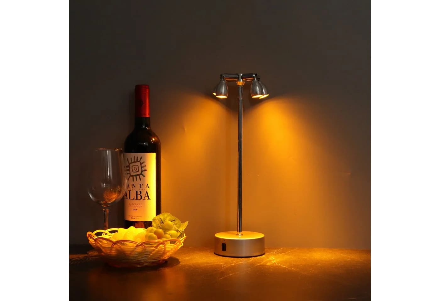 Luckice LED Tischleuchte Kabellose LED Tischlampe 3000mAh Akku 4-Stufen-Licht Touch-Dimmung 3 Farbtemperaturen 3000K/4000K/6000K 180°/320° verstellbarer Kopf - Bild 3