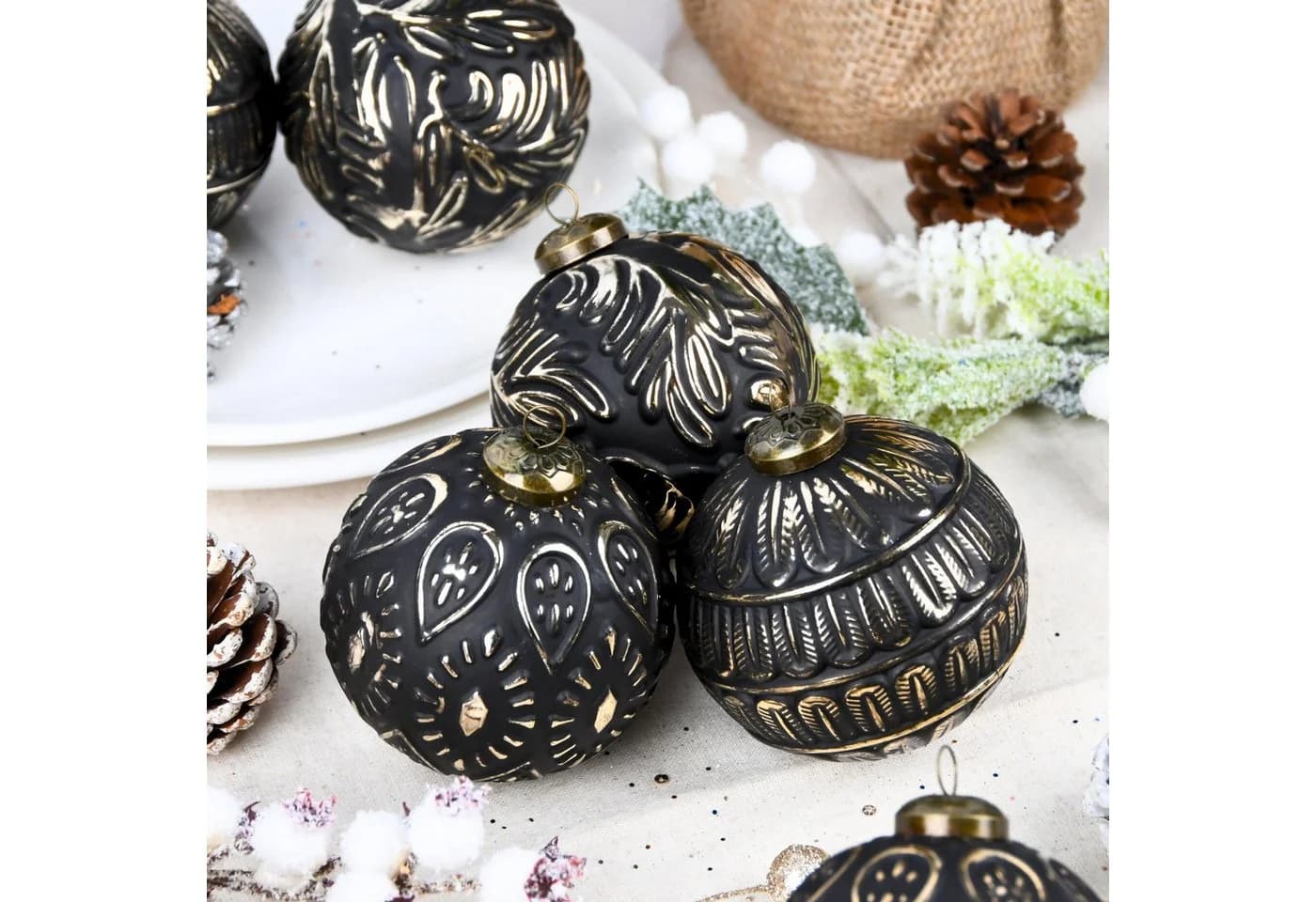 Bomiclss Weihnachtsbaumkugel 12-teiliges Set Vintage Gold 8 cm