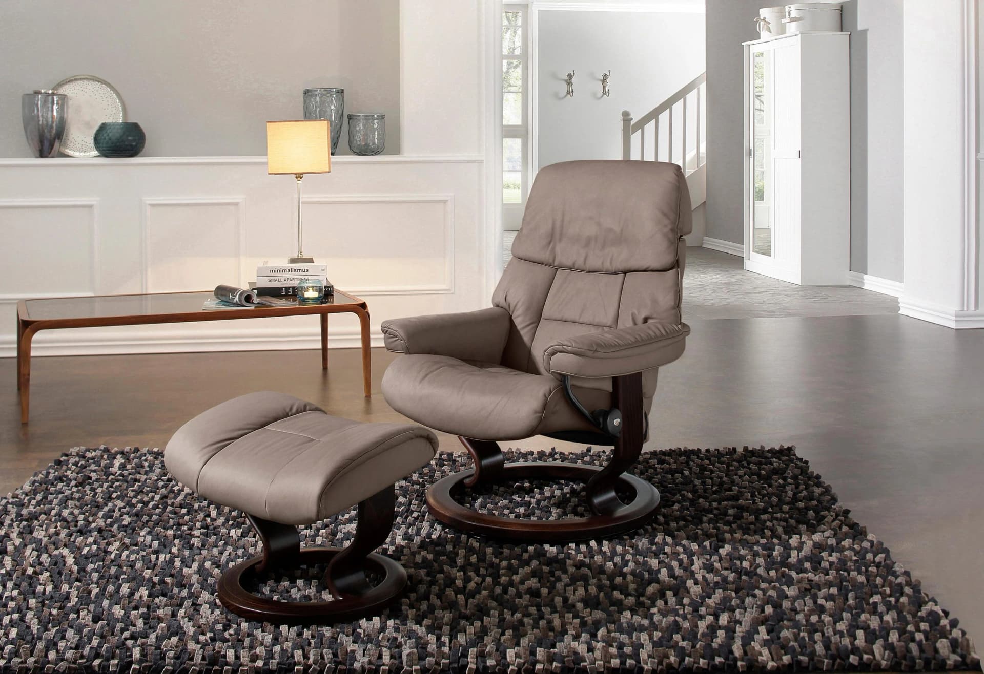 STRESSLESS Ruby Relaxsessel Braun Leder mit Hocker