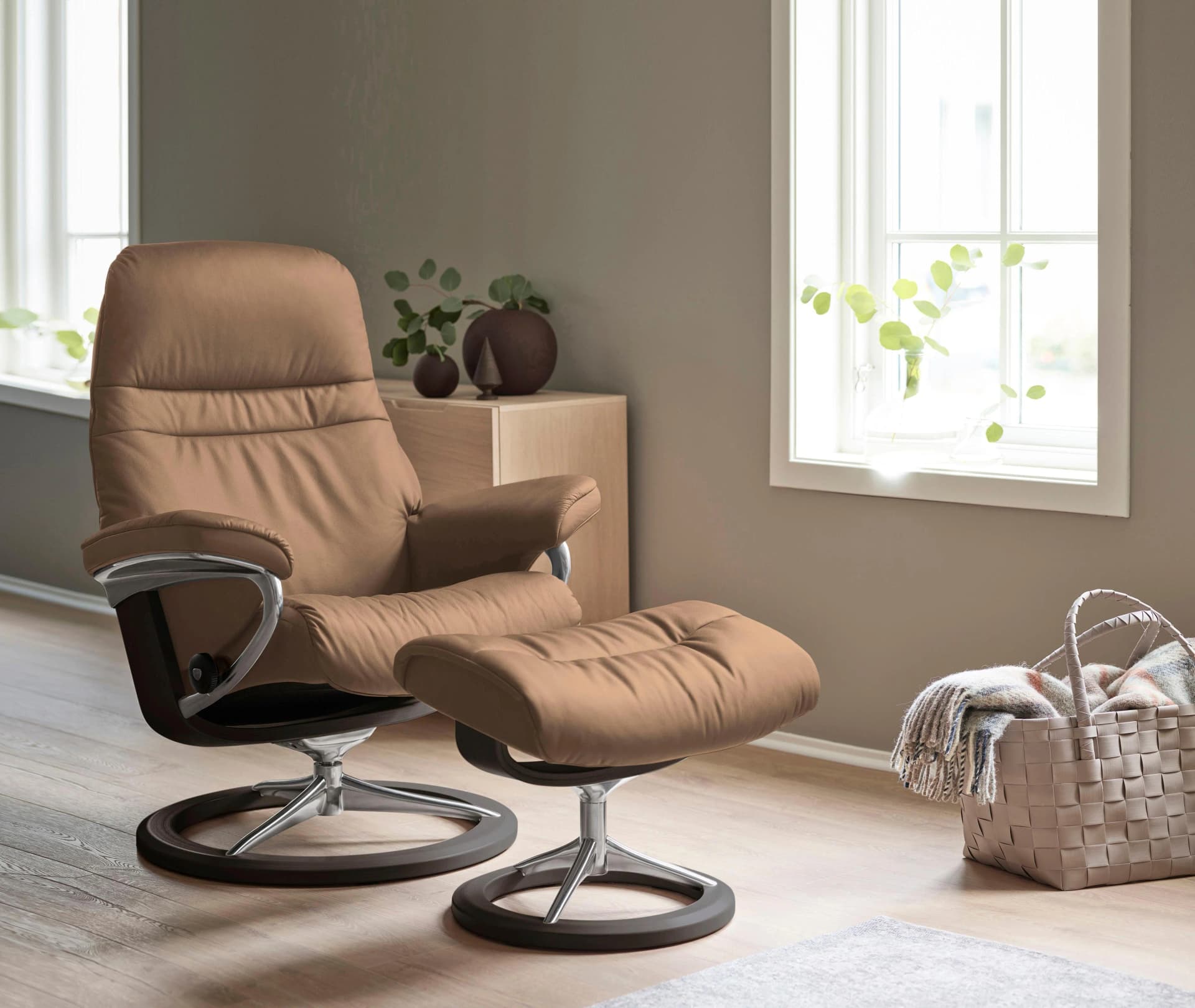 STRESSLESS Relaxsessel Sunrise mit Hocker, Leder PALOMA Braun, Signature Base