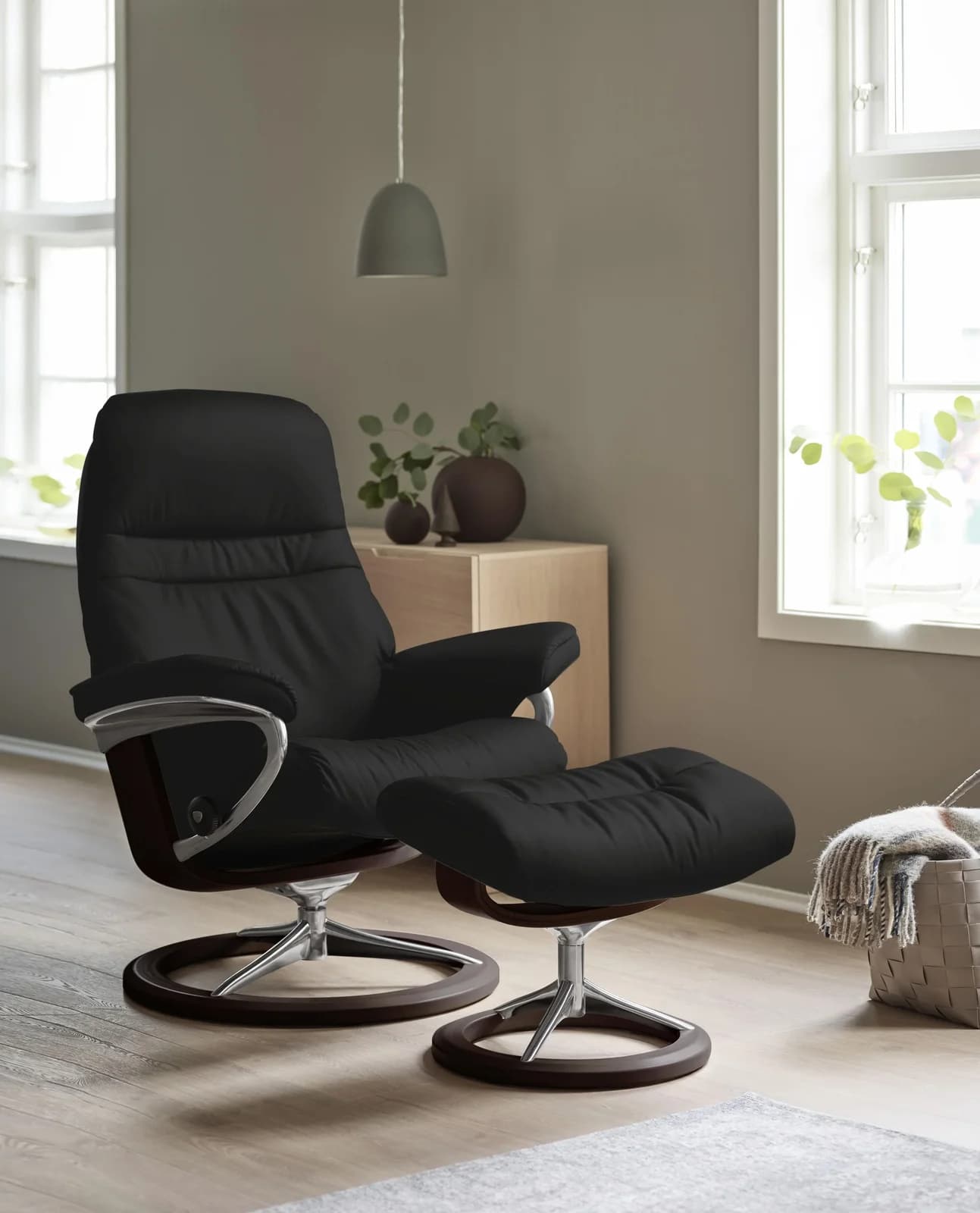 STRESSLESS Sunrise Relaxsessel Schwarz Leder Signature Base