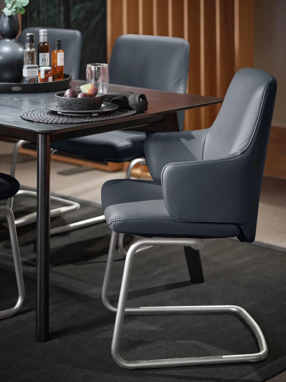 STRESSLESS Laurel Polsterstuhl Atlantic Blue Batick mit Armlehnen