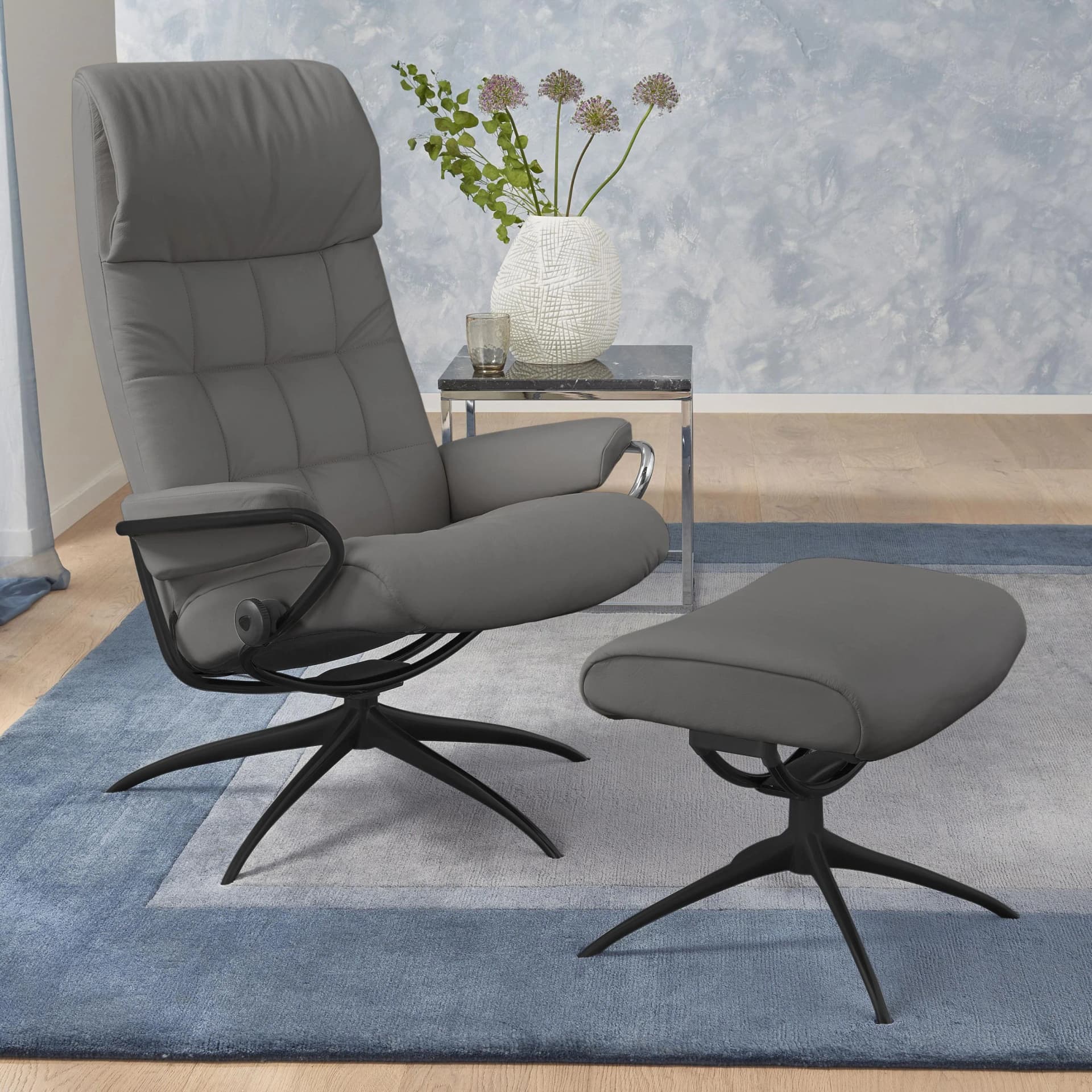 STRESSLESS London Relaxsessel mit Hocker Grau Leder
