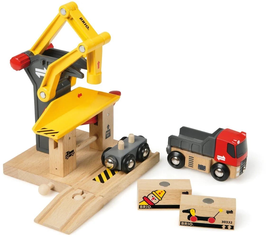 BRIO® WORLD Frachtverladestation mit Magnetarm und Waggon - Bild 3