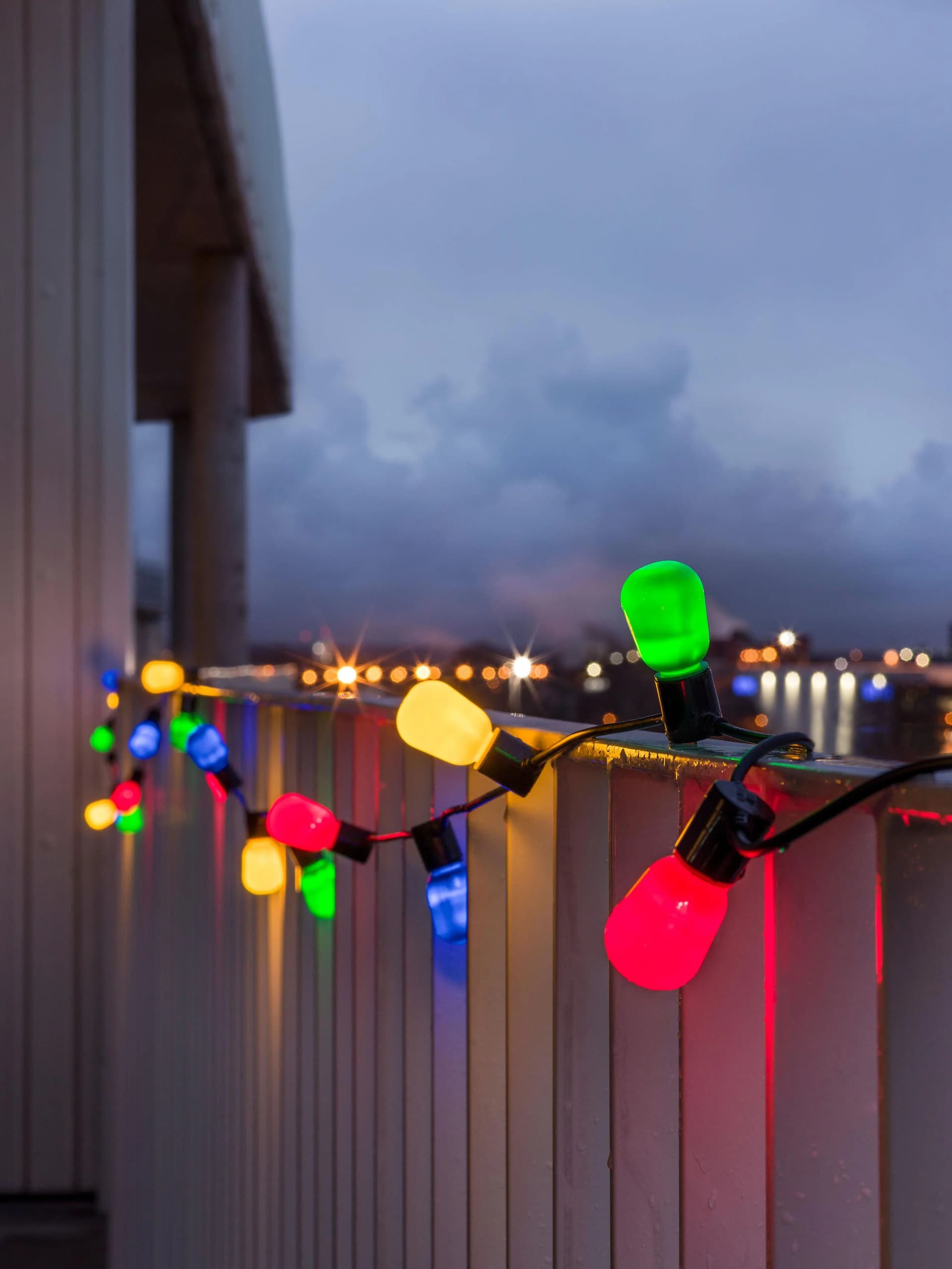 Konstsmide LED-Lichterkette Schwarz 40 Dioden 40 Flammen 19,75m