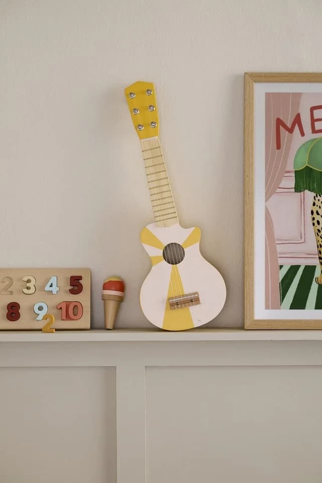 Kids Concept Spielzeug-Gitarre Gelb/Weiß Holz 6-Saiter