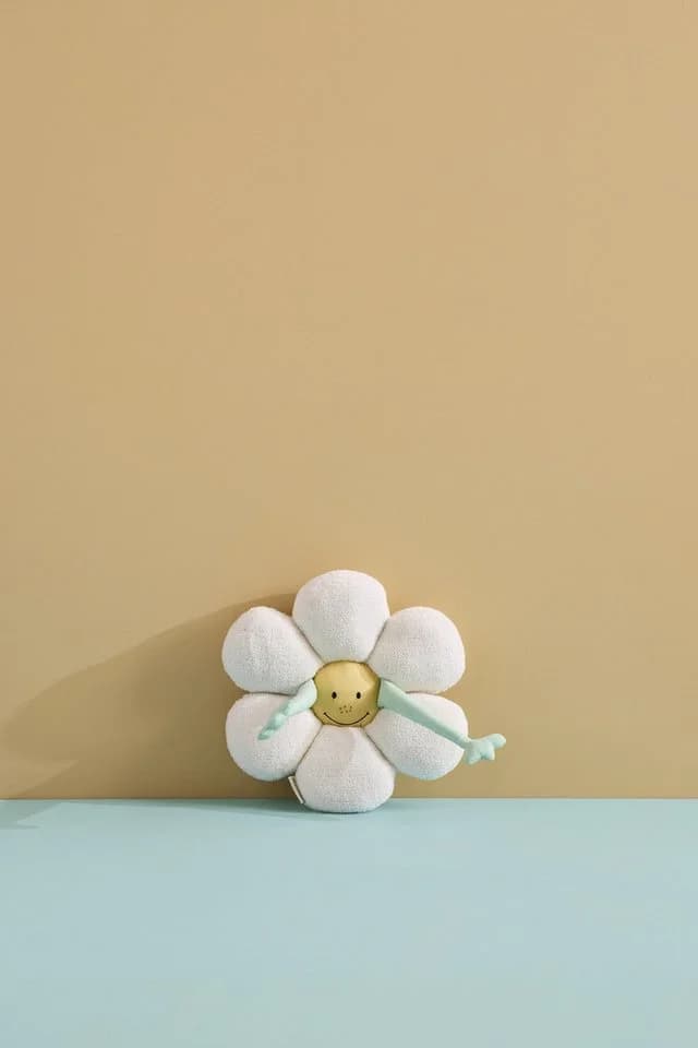 Kids Concept Wendbares Zierkissen Blume Sherpa - Bild 5