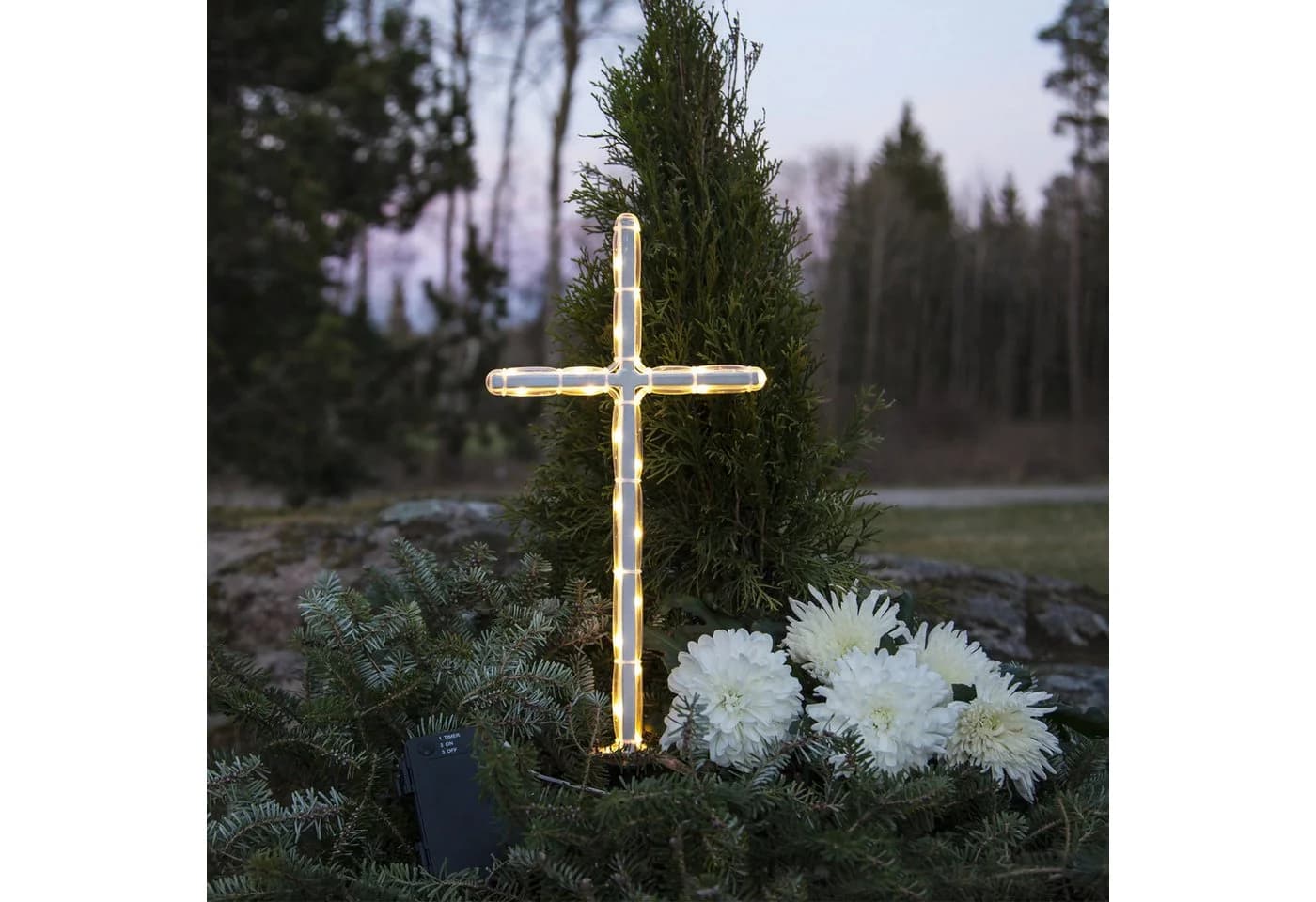STAR TRADING LED Grabkreuz 41cm Weiß Timer 24 LEDs - Bild 4