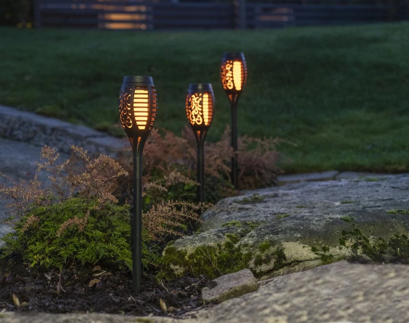 STAR TRADING LED Gartenfackel Star Mini 3er Set Schwarz Solar - Bild 4