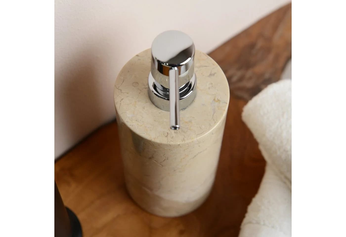 wohnfreuden Seifenspender Marmor Creme Rund - Bild 5