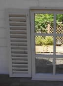 Deko-Impression Wandspiegel mit Fensterläden Landhaus Shabby-Chic Creme Bild 3