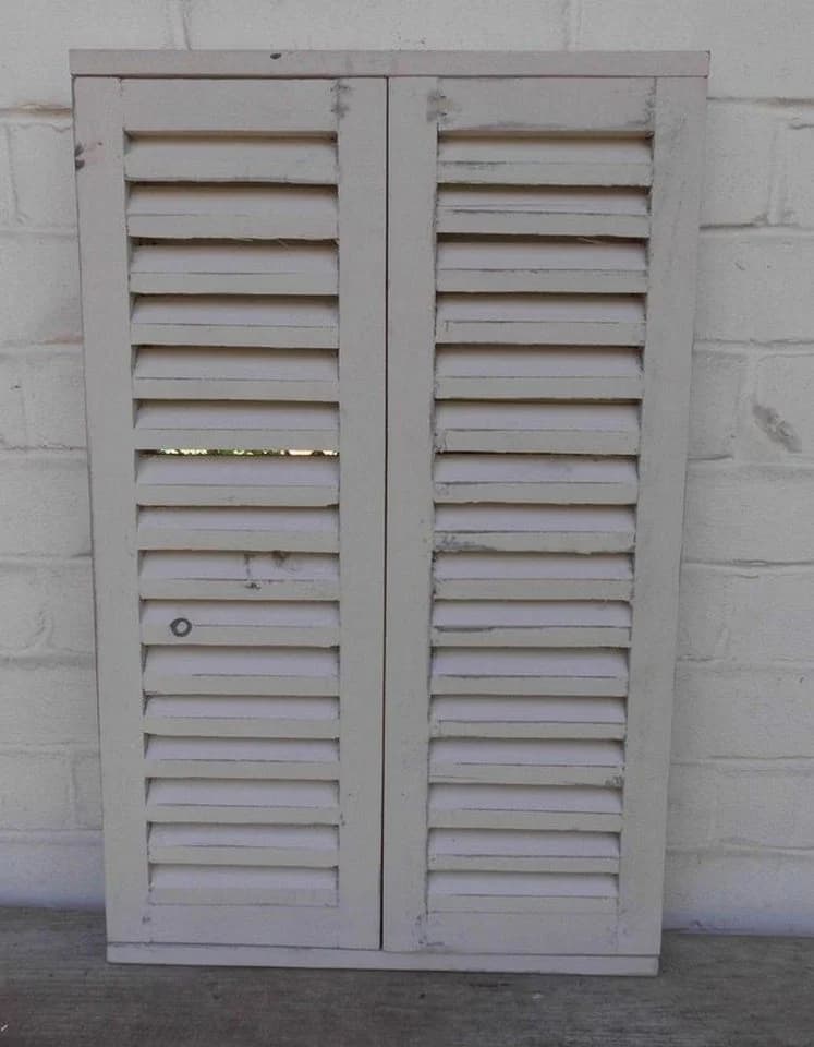 Deko-Impression Wandspiegel mit Fensterläden Landhaus Shabby-Chic Creme - Bild 5