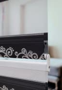 Doppelrollo Klemmfix ohne Bohren schwarz Silber Rankenmuster Perlen, Plisseeonline Bild 4