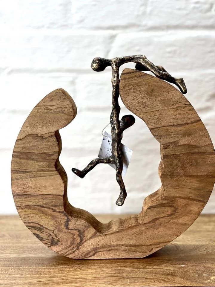 MF Skulptur Teamwork starke Freunde Bronze Mango Holz - Bild 3